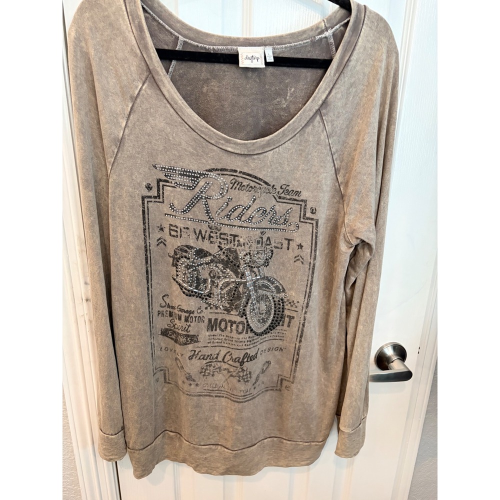 Daytrip Top Tan Motorcycle Rhinestone Riders West Coast Biker Graphic Tee L